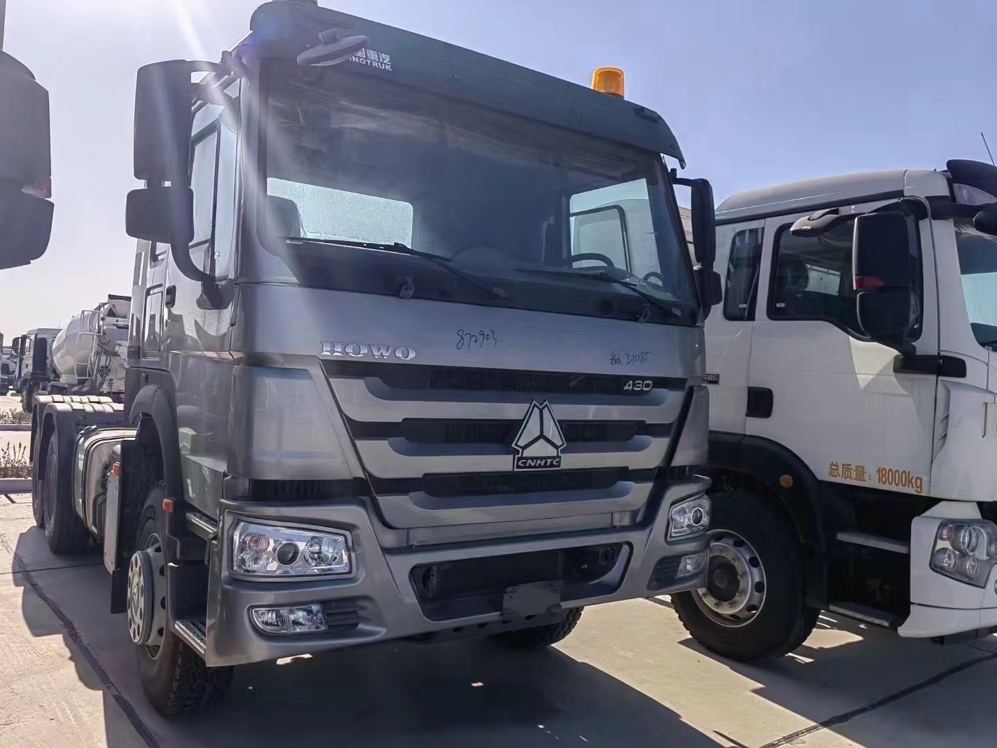 Guinea Market HOWO 6×4 Tractor Truck 430HP