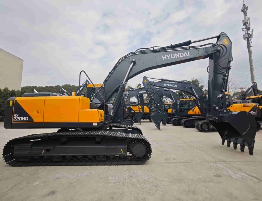HYUNDAI HX220HD 1.05cbm 21.7t Crawler Excavator for Sale (1)