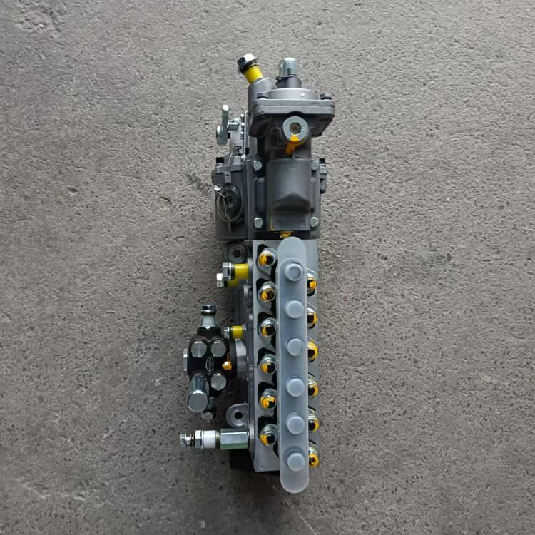 SINOTRUK Engine Parts VG1560080023 High Pressure Fuel Injection Pump Euro II Diesel Injection Pump Hot Sale (1)
