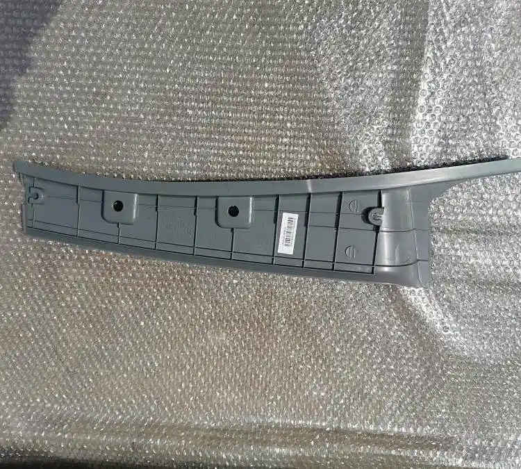 SINOTRUK HOWO LIGHT TRUCK LG1612610019 Left A-Pillar Inner Trim Cabin Spare Part Factory Wholesale Supply (2)