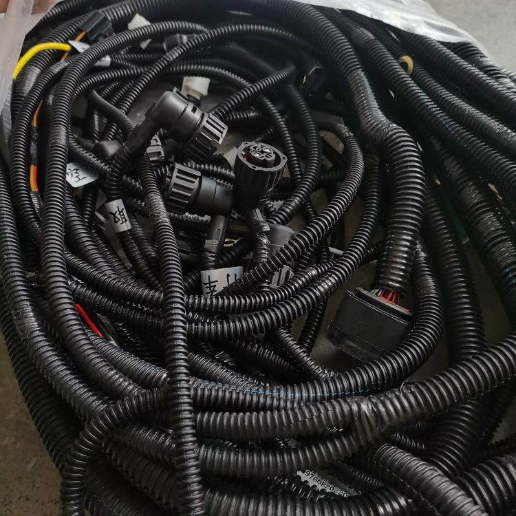 FAW Jiefang J6 3724045-D9760E Truck Parts Complete Wiring Harness Hot Sale (1)
