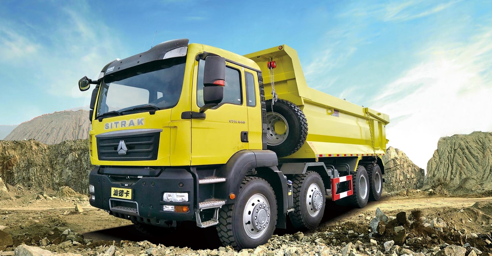Morocco-Specific Sinotruk SITRAK 8×4 Dump Truck with MAN 480HP Engine and HOWO Transmission (3)