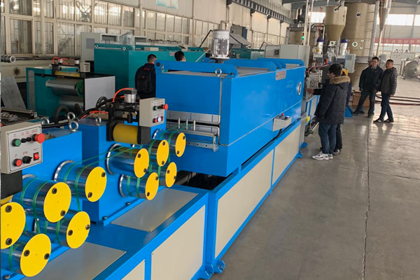 客戶訂購 | 韓國客戶購買的PET打包帶設(shè)備于本周完成驗收工作