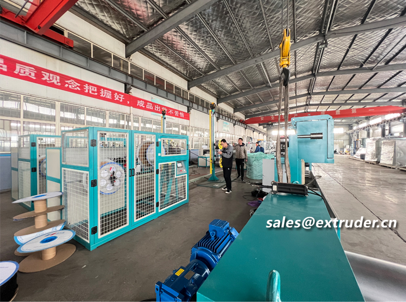 新大成資訊丨安哥拉客戶高速滴灌帶生產(chǎn)線順利完成開機(jī)驗收