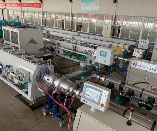 PE three-layer co-extrusion pipe high-speed production line exported to South Korea