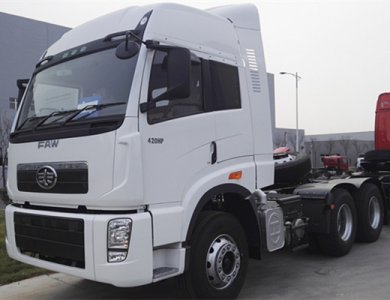 Faw 6x4 Trailer Truck/ Head Truck/ Tractor Truck 380hp