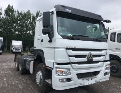 Used Howo 6*4 Tractor Truck  Euro II 10 wheels Used Ttactor Truck 