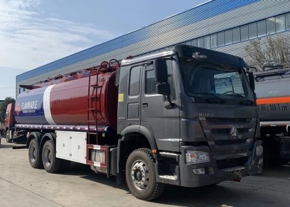 Sinotruk Howo Fuel Tank Truck  27000L 6x4 Fuel Tank Truck For Sale