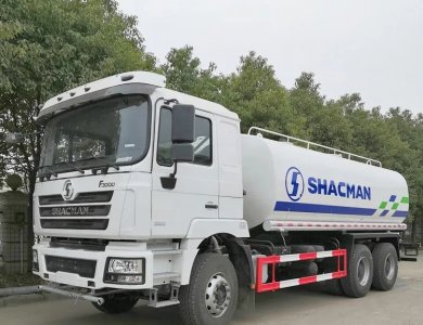 Shacman F3000 Water tank truck 20000L 6*4 300HP FOR SALE