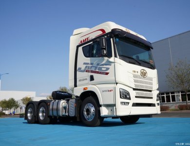 Hot Sale FAW JH6 Tractor Trucks 6X4 10 Wheels 420HP Tractor Trucks