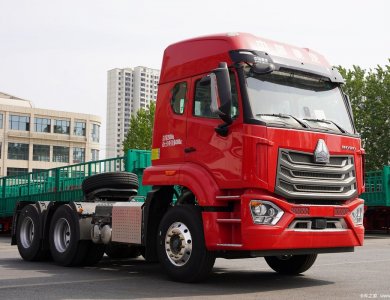 Brand New Sinotruck Howo N7 Tractor Truck 6x4 430HP 10 Wheels Tractor Trucks