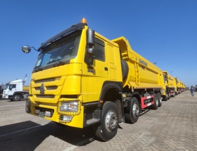 HOWO 400hp 12 Wheels Tipper 8x4 Dump Truck for Sale