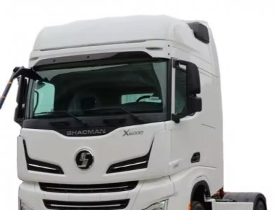 SHACMAN X6000 6x4 Manual Transmission Tractor Truck 500HP Heavy Duty 4x2 6-Wheel Cummins Engine Euro 2 Euro 3 Emission Standards