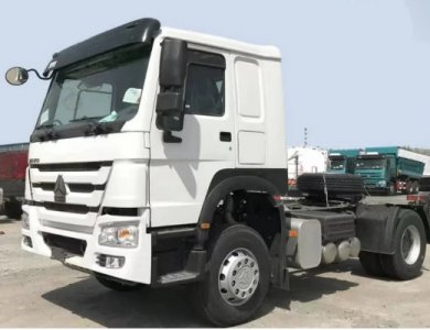 HOWO 400HP 4x2 Tractor Truck for Sale