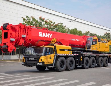 China STC1600 160 Ton Small Truck Crane for Sale: Truck Mounted, 10-30m Boom