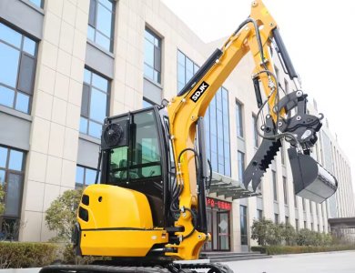 Hot Epa Euro5 Mini Excavator 2 Ton Small Hydraulic Digger Prices Garden Agriculture 2000 Kg Crawler Mini Excavator
