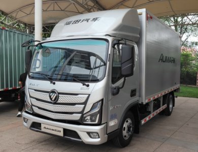 FOTON Aumark S 4x2 Insulated Van Truck for Frozen Goods Delivery