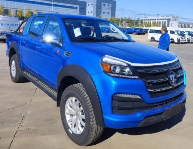 FOTON TUNLAND S Cummins Diesel Engine LHD 4x4 Pickup Car for Sale