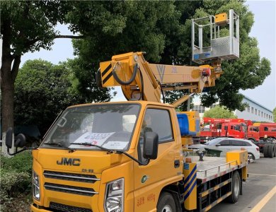 JMC 4×2 115 HP Euro VI 21 m Remote-Control Telescopic Boom Aerial Work Platform Truck for Sale