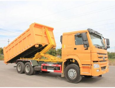 SHACMAN Hook Arm Garbage Truck 4×2/6×4 371 HP 20 m³ Roll-off Container Truck for Sale