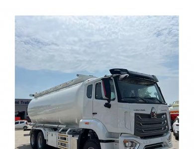 HOWO 6×4 371 HP Euro III 20–40 m³ Fuel/Diesel/Gasoline/CNG/LPG Tanker Truck for Sale