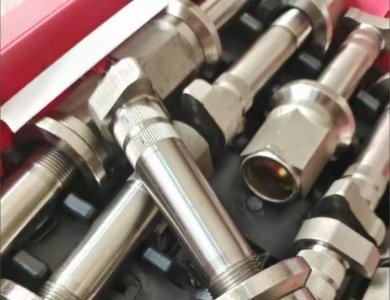 KAILAI GDQ Chassis Fastener Catalog—Tire Bolts & Wheel Studs for Steyr, Howo, Volvo, Jiefang, Dongfeng, SAF, Fuhua & Semi-Trailers for Sale