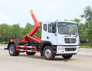 China Factory Price 5-7 Ton Hook-Arm Garbage Truck 7 m³ Roll-Off Waste Collection Vehicle for Sale