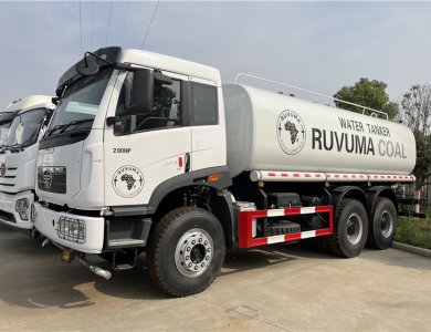 FAW 6×4 20 CBM Weichai 290 HP Euro-3 9-Speed 6 t/10 t Axles 25 t Payload Water Tanker Truck for Tanzania for Sale