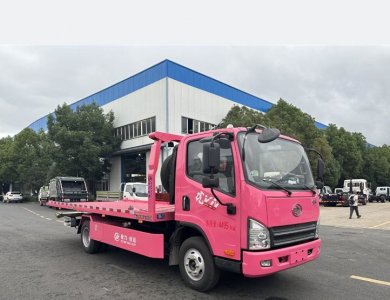 FAW 4×2 105 km/h Euro-V 130 HP Manual 5-Speed 1.8 t/2.7 t Axles 4 t Payload 5200×2400 mm Flatbed Rollback 3-5 Tons One-Tow-Two Customized Wrecker Tow Truck for Sale