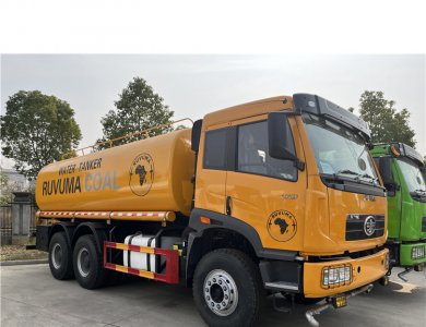 FAW 6×4 90 km/h Euro-III 290 HP Manual 9-Speed 6.5 t/10 t Axles 20 t Payload 20 CBM Water Tanker Sprinkler Truck for Tanzania for Sale