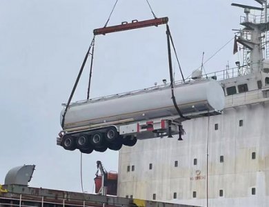 Kailai Tri Axle 30,000-60,000L Carbon Steel Fuel Tanker Trailer for Sale