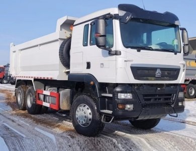 SINOTRUK HOWO TX LHD 371hp 6x4 Tipper Truck for Rwanda Sale