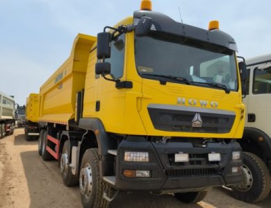 Zambia Hot Selling HOWO TX 12 Wheels Dump Truck for Sale