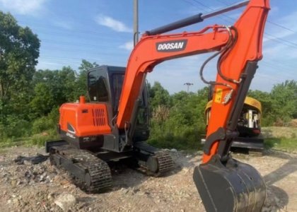 Cheap Price DOOSAN DX60 Good Condition 6t Used Crawler Excavator for Sale