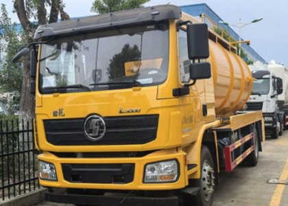 SHACMAN L3000 4x2 10CBM Sewage Suction Truck for Sale