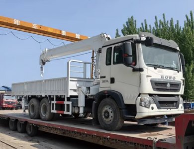 Brand New HOWO TX 6x4 12t Lifting Crane Truck for Sale