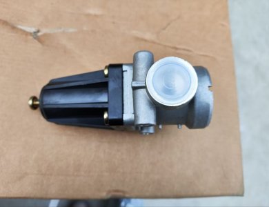 SHACMAN Delong F3000 Pressure Limiting Valve 81.52101.6269 for Sale
