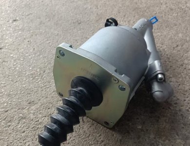 SHACMAN Delong F3000 Clutch Booster Slave Cylinder 16080500670 for Sale