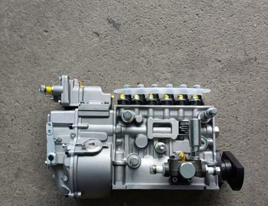 SINOTRUK Engine Parts VG1560080023 High Pressure Fuel Injection Pump Euro II Diesel Injection Pump Hot Sale