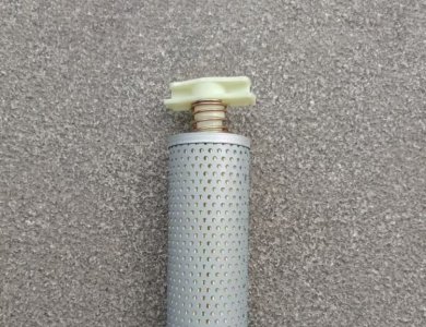 SINOTRUK VG1540070007 HOWO T7 Steering Gear Oil Filter Truck Parts Engine Assembly Filter Hot Sale