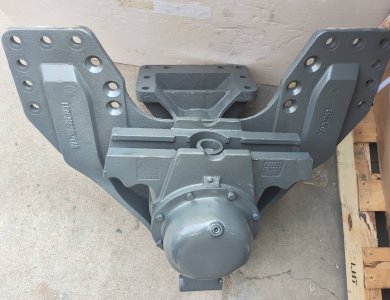 SINOTRUK HOWO 08 Model T7H T5G SITRAK AZ9925520310 Truck Parts Balance Shaft Assembly Hot Sale