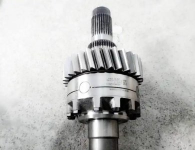 SINOTRUK HOWO AC16 AZ9981320136 Inter-Axle Differential Assembly Truck Parts Hot Sale