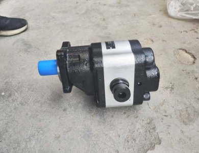 SINOTRUK HOWO T7H T5G STEYR CBFx-2100Y8C-T Hydraulic Steering Gear Pump Assembly