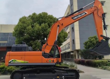 DEVELON DX305HD 1.65cbm Bucket 30.9t Crawler Excavator for Sale