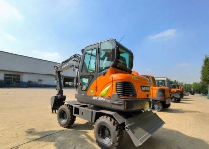 DEVELON DX60W ECO 0.18cbm Bucket 6t Mini Wheeled Excavator for Sale