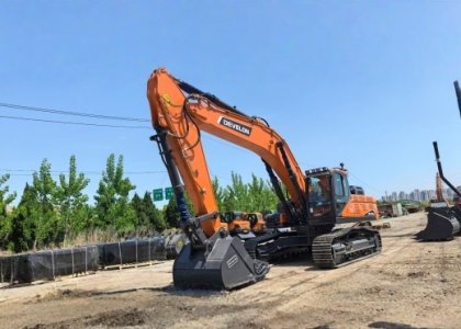 DEVELON Brand New DX450LCA-7M 2.14cbm 44.3t Crawler Excavator for Sale