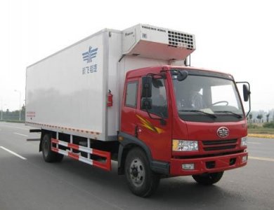 FAW 4x2 refrigerator truck