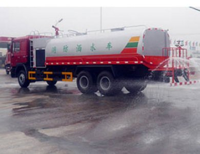 sinotruck howo water Tanker truck for sale
