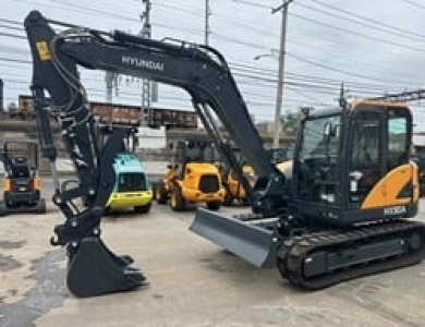 HYUNDAI HX220HD 21.7 Ton Crawler Excavator 1.05m3 Bucket Heavy Duty Excavator for Sale in Algeria