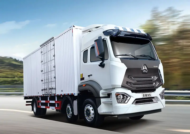 Sinotruk HOWO H77L 6×4 400 HP Euro II Angola 6-Wheel Cargo Truck 400 L Tank for Sale